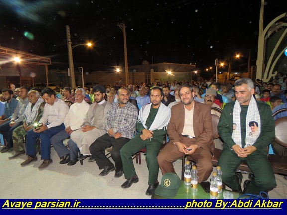 برگزاری همایش بسیجیان کلمه در زیر باد و باران شدید/تصاویر
