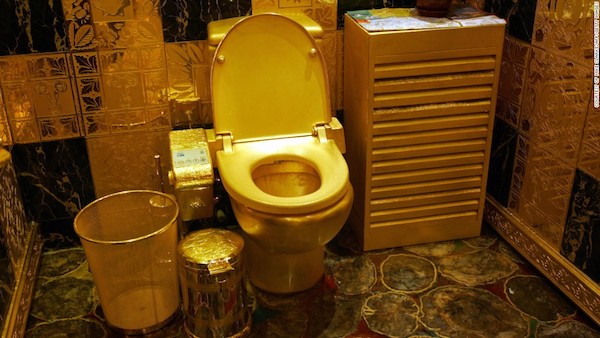 نگاهی به ۱۱ نمونه از عجیب ترین دستشویی های جهان